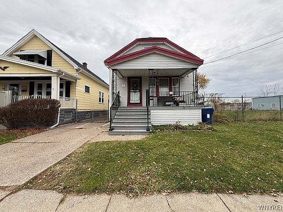 2nd image of 146 Evelyn St