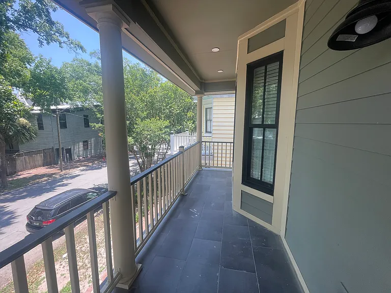 309 W Duffy St #A — Photo 4
