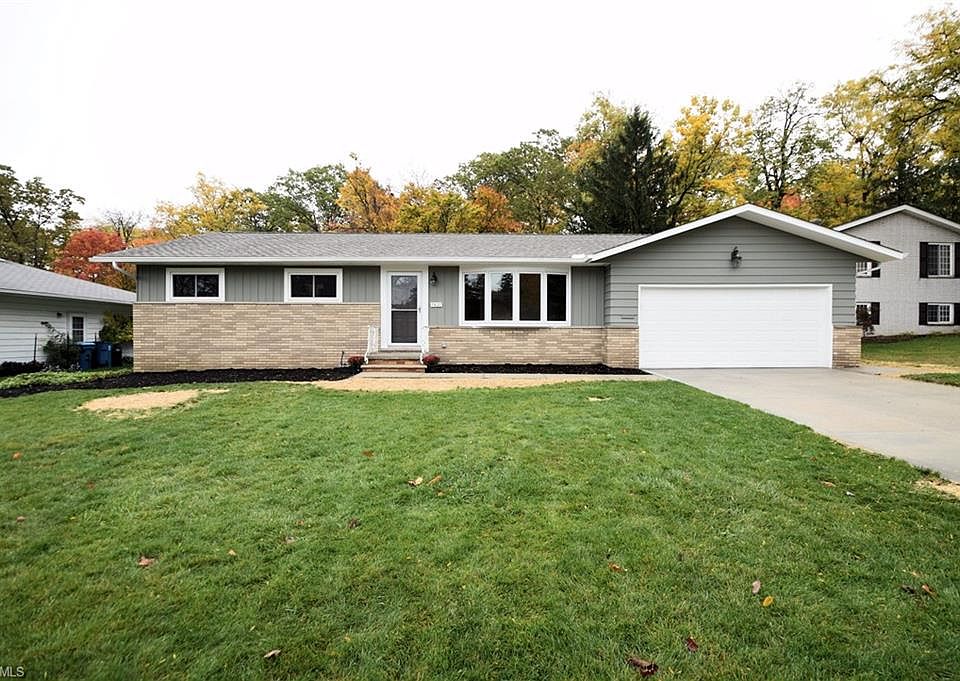 1st image of 7627 Cecelia Dr