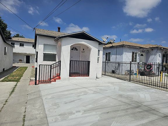4th image of 1633 W 37th St