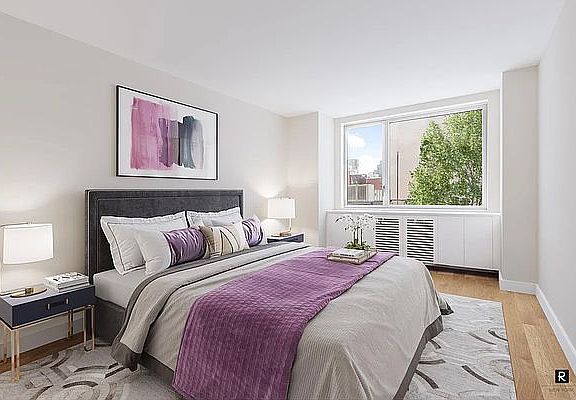3rd image of 301 W 53rd St APT 5C