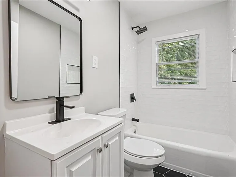 172 Meador Way SE — Photo 21