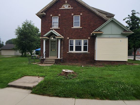 3rd image of 651 S Weinbach Ave