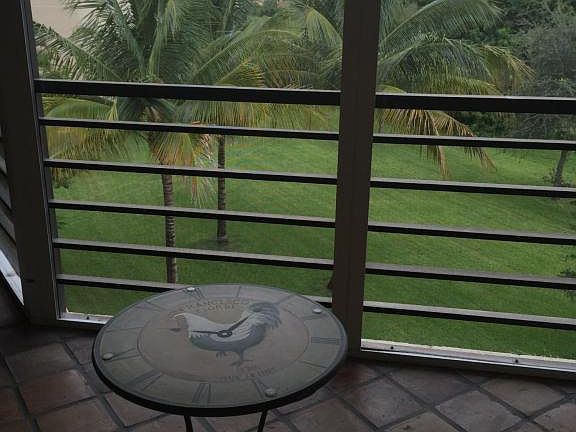 5700 402 terrace view