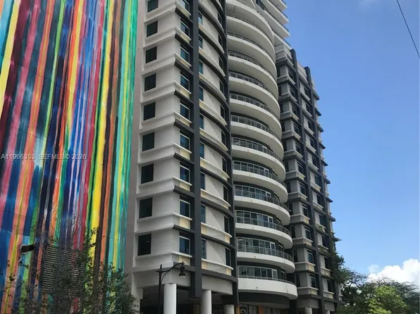 60 SW 13th St APT 2101, Miami, FL 33130