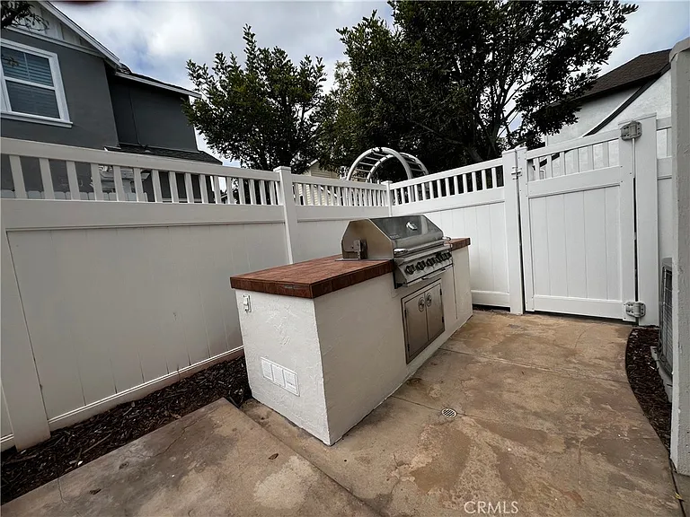 3 Ferrensby Way — Photo 40