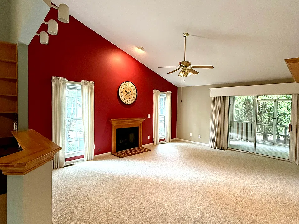 5302 Highgate Grn