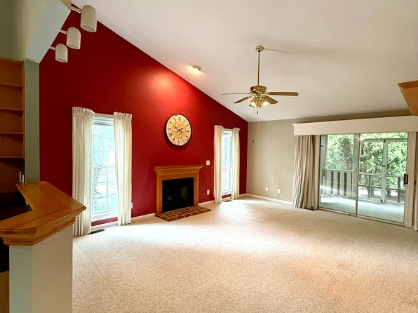 5302 Highgate Grn, Williamsburg, VA 23188