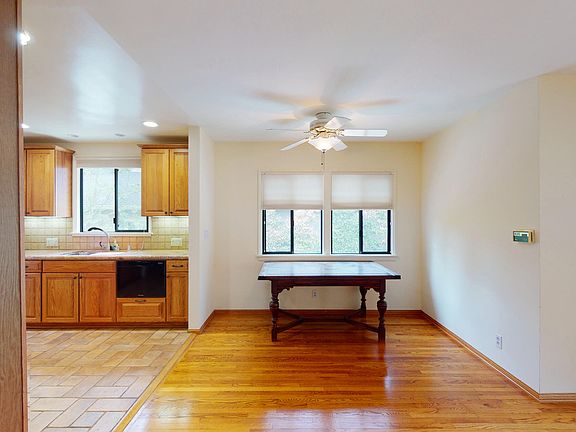 4th image of 4746 Hayman Ave