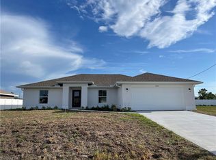 1723 NW 19th St, Cape Coral, FL 33993