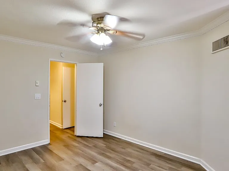 8889 Caminito Plaza Centro #7128 — Photo 16