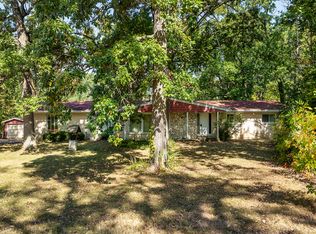 1397 Kenilwood Ct, Riverwoods, IL