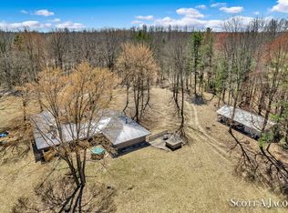 1125 Chaput Dr, Sears, MI 49679