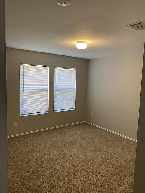1st image of 3205 Clydesdale Dr #3205