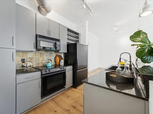 1901 Post Oak Blvd APT 2203, Houston, TX 77056