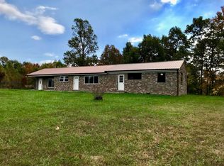 1602 E Clack Mountain Rd, Clearfield, KY 40313