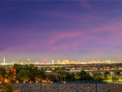 9880 W Red Coach Ave, Las Vegas, NV, 89129