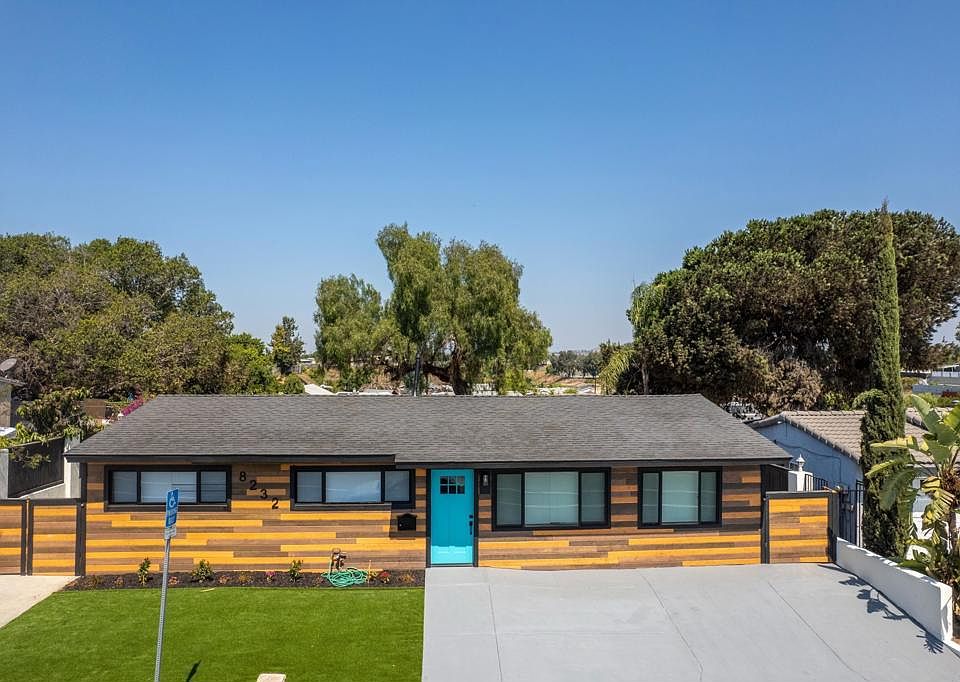 1st image of 8232 Skyline Dr