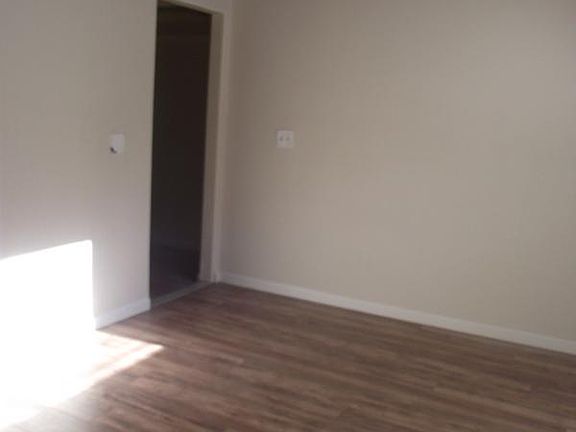 5th image of 15-2747 Kaku St