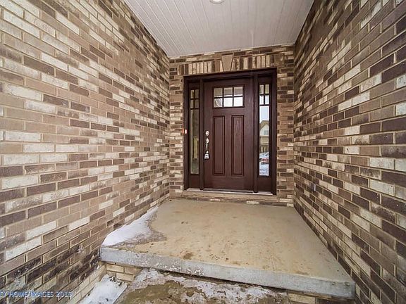 2nd image of 9427 W 97th Pl