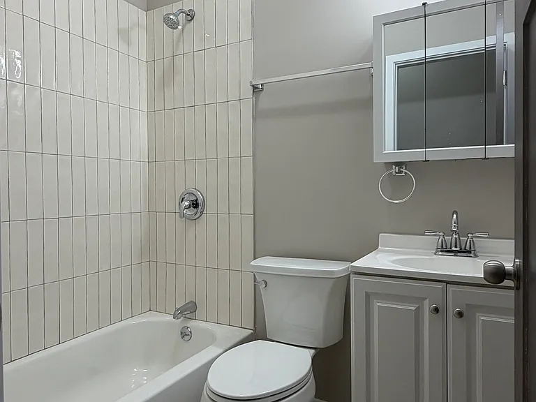 22-26 N Pulaski Rd #24-1F — Photo 7