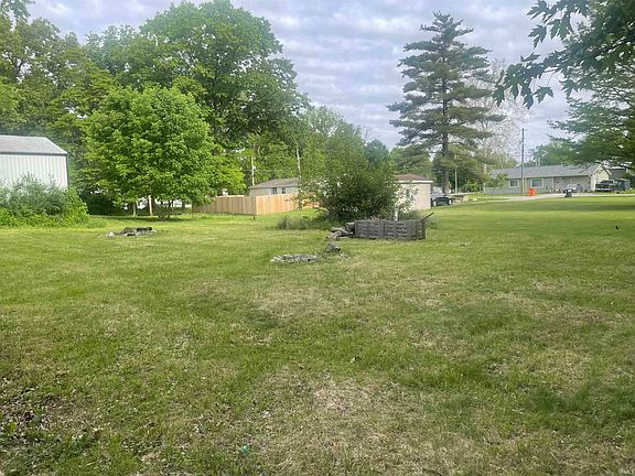 4th image of 11953 W Kenilworth Ln