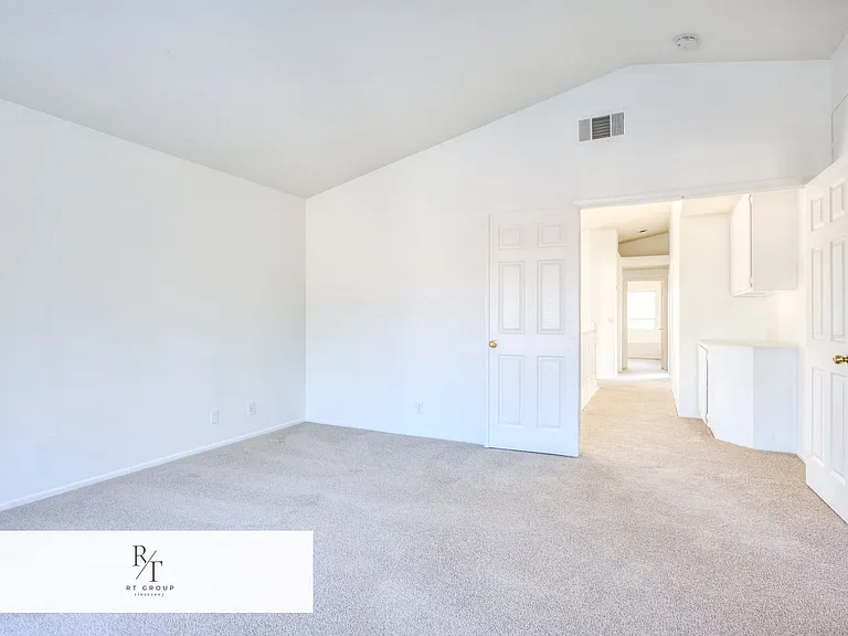 6153 Orvieto Ct — Photo 17