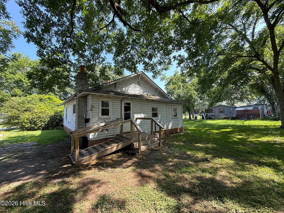 1st image of 165 3rd Street