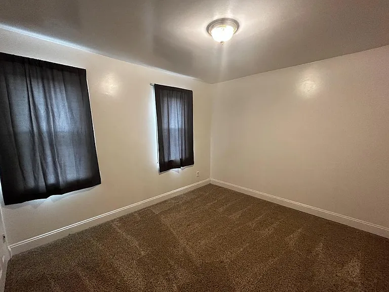 830 Montpelier St — Photo 19