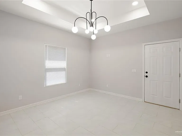4509 Larkspur Ave #4 — Photo 4