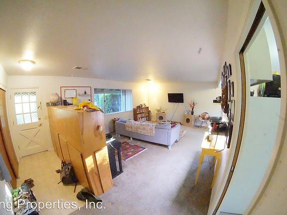 5th image of 3105 Lillard Dr