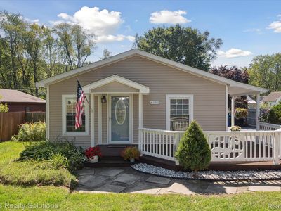4065 Rosemound Ave, Waterford, MI, 48329
