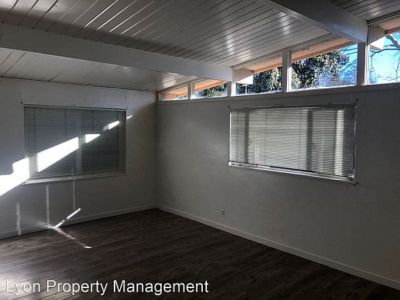 3rd image of 1327 College St