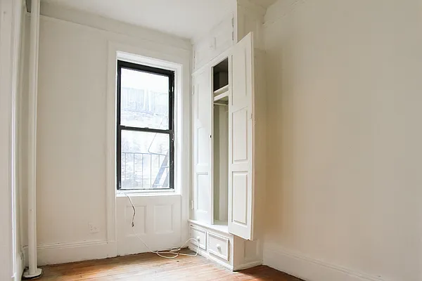 Rented by J & M Realty Services Corp (Management) | media 10