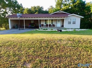 5825 Bluff Rd, Boaz, AL 35956