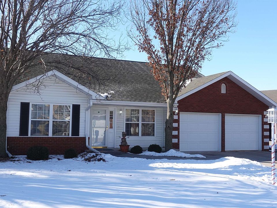 1st image of 594 Cypress Ln