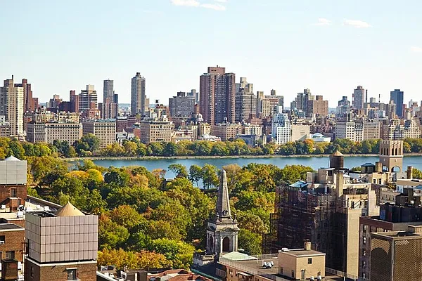 Rented by Town Residential | media 3