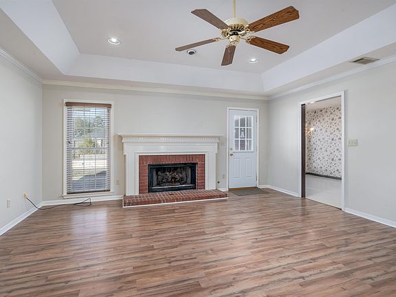 5th image of 3704 Dearing Downs Dr