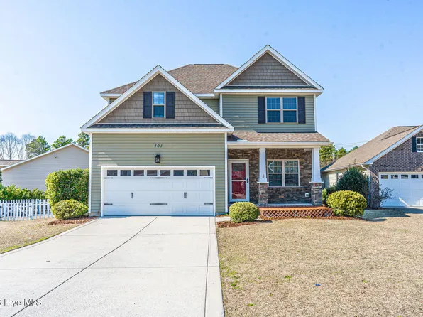 101 Lightwater Court, Aberdeen, NC 28315