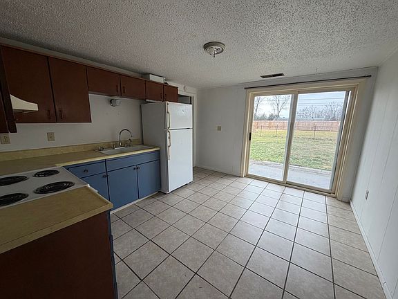 5th image of 6825 N Browns Station Dr #B