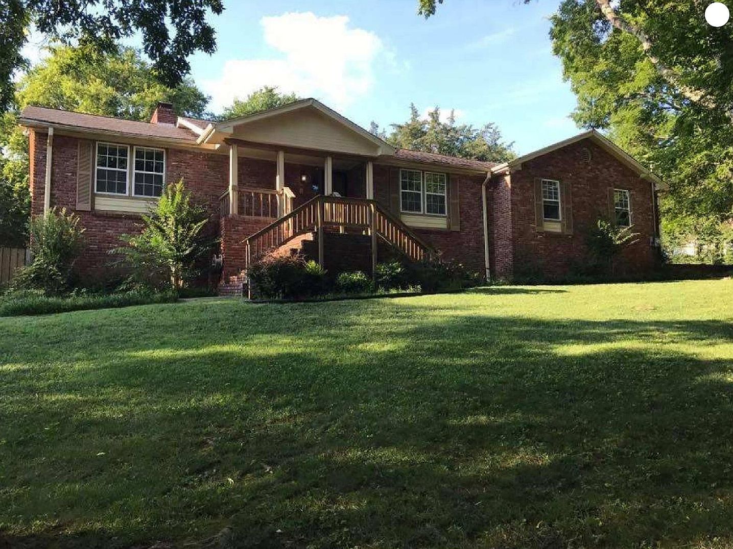 136 E Ervin Dr, Hendersonville, TN 37075 MLS 2540028 Zillow