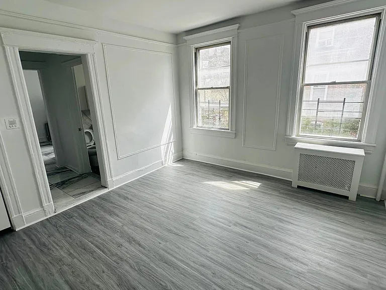 19 Knowles St #2 — Photo 9