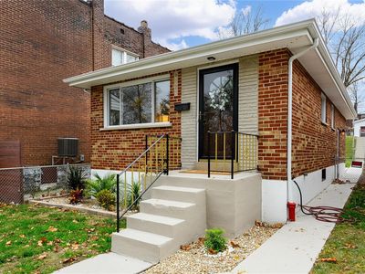 6025 Minnesota Ave, Saint Louis, MO, 63111