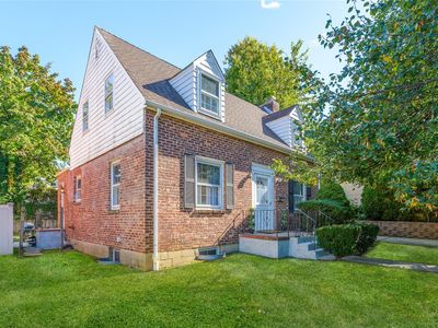 7 Jackson St, Port Washington, NY, 11050