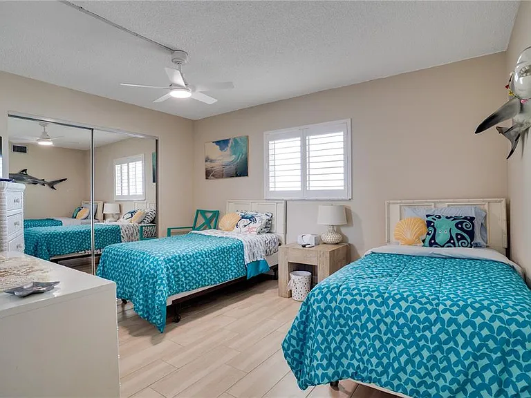 15000 Gulf Blvd #907 — Photo 22