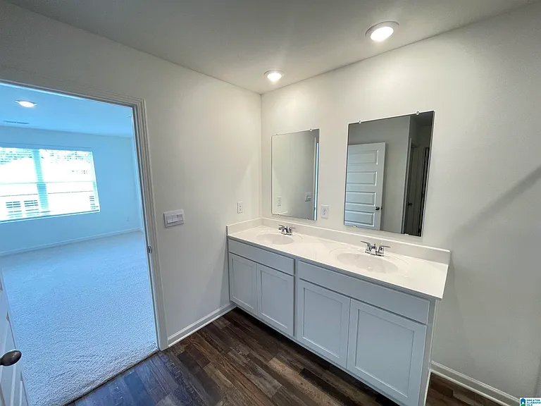 4897 Newbridge Blvd — Photo 23