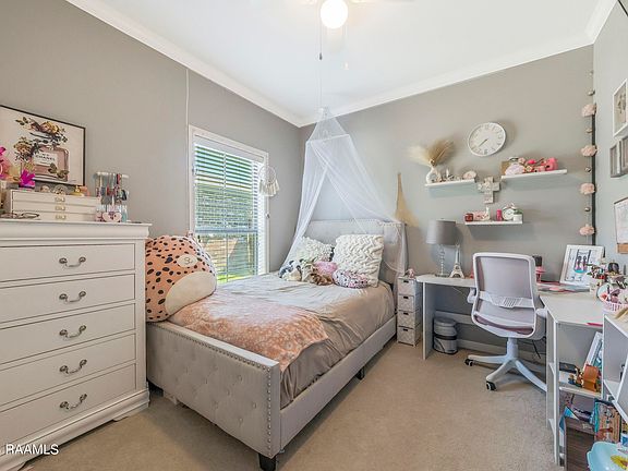 4th image of 210 Harvest Pointe Cir