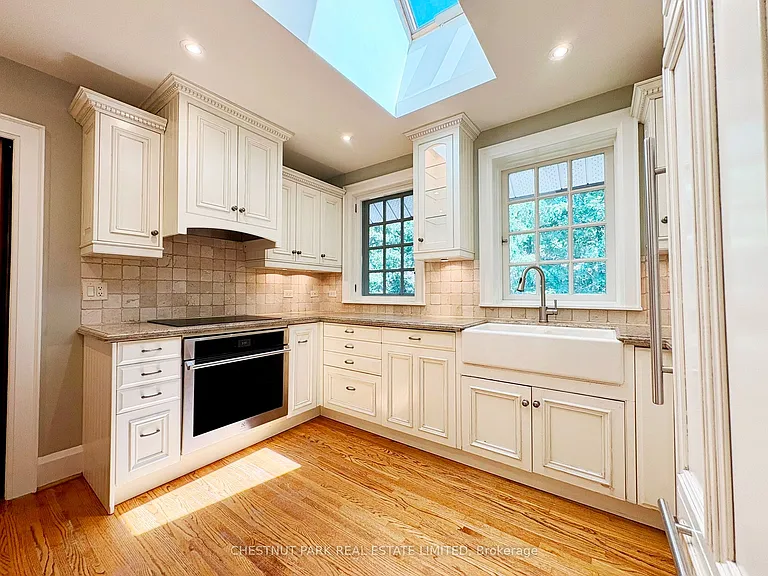 18 Servington Cres — Photo 26