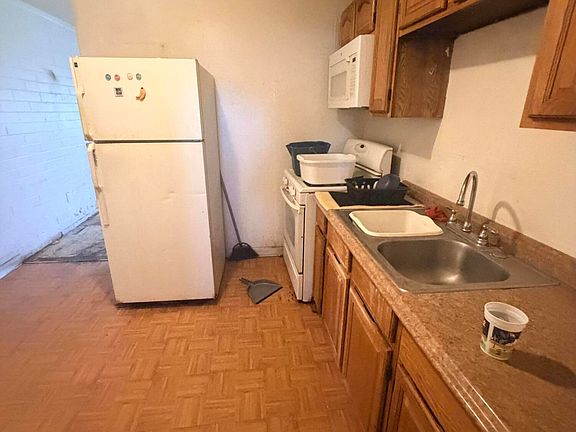 3rd image of 6030 S 20TH Street