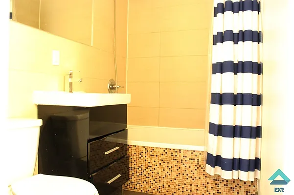 Rented by EXR | media 8